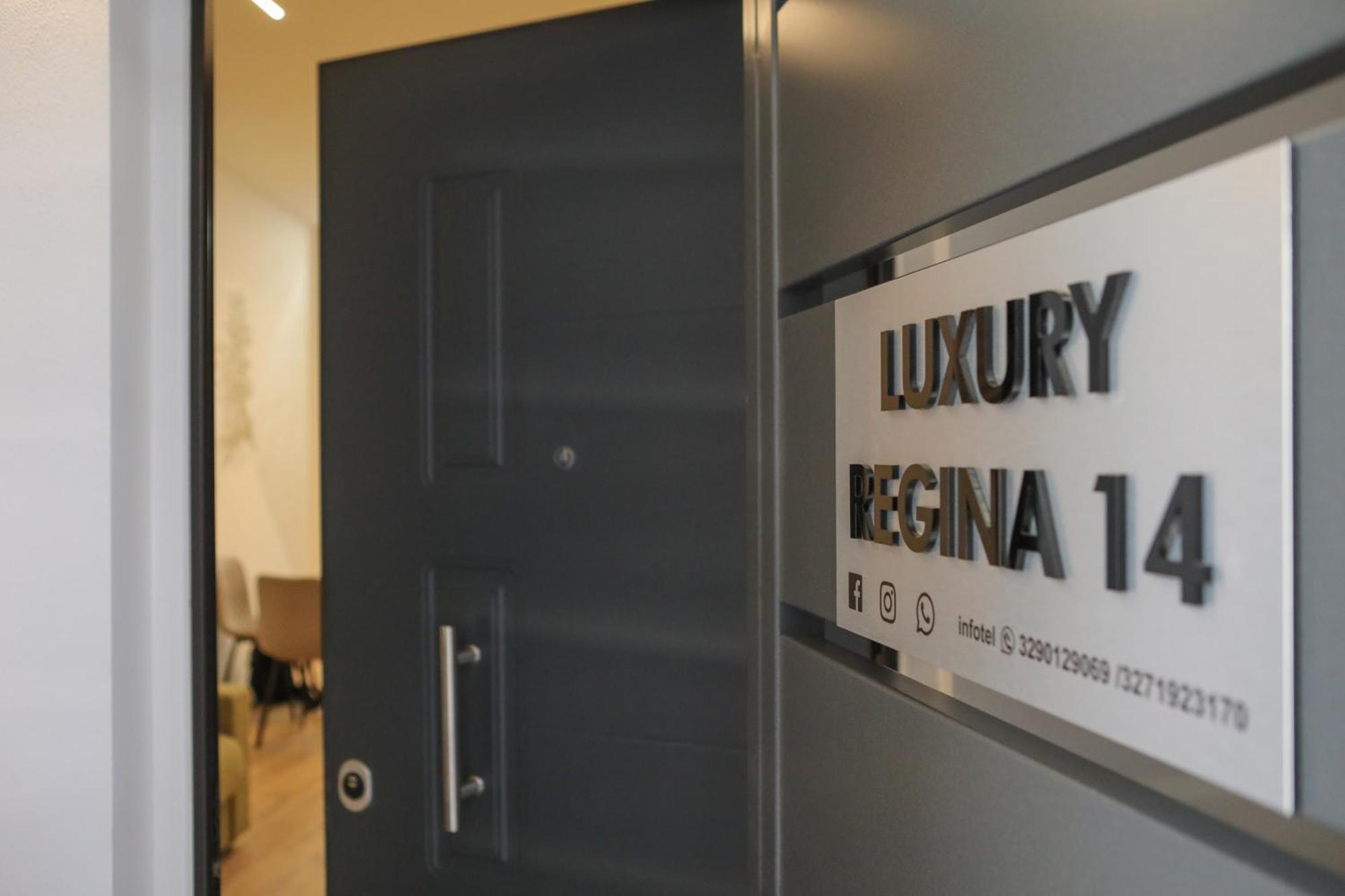 Luxury Regina 14 Apartment Bari Luaran gambar